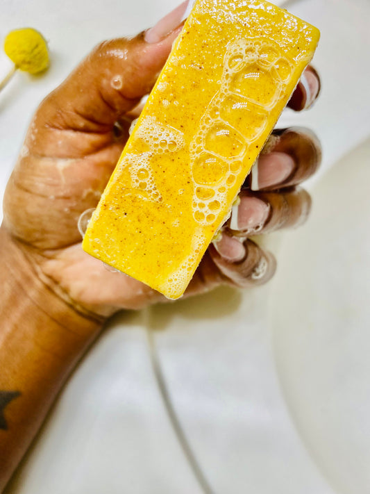 Even glow Vitamin C & Tumeric face soap bar